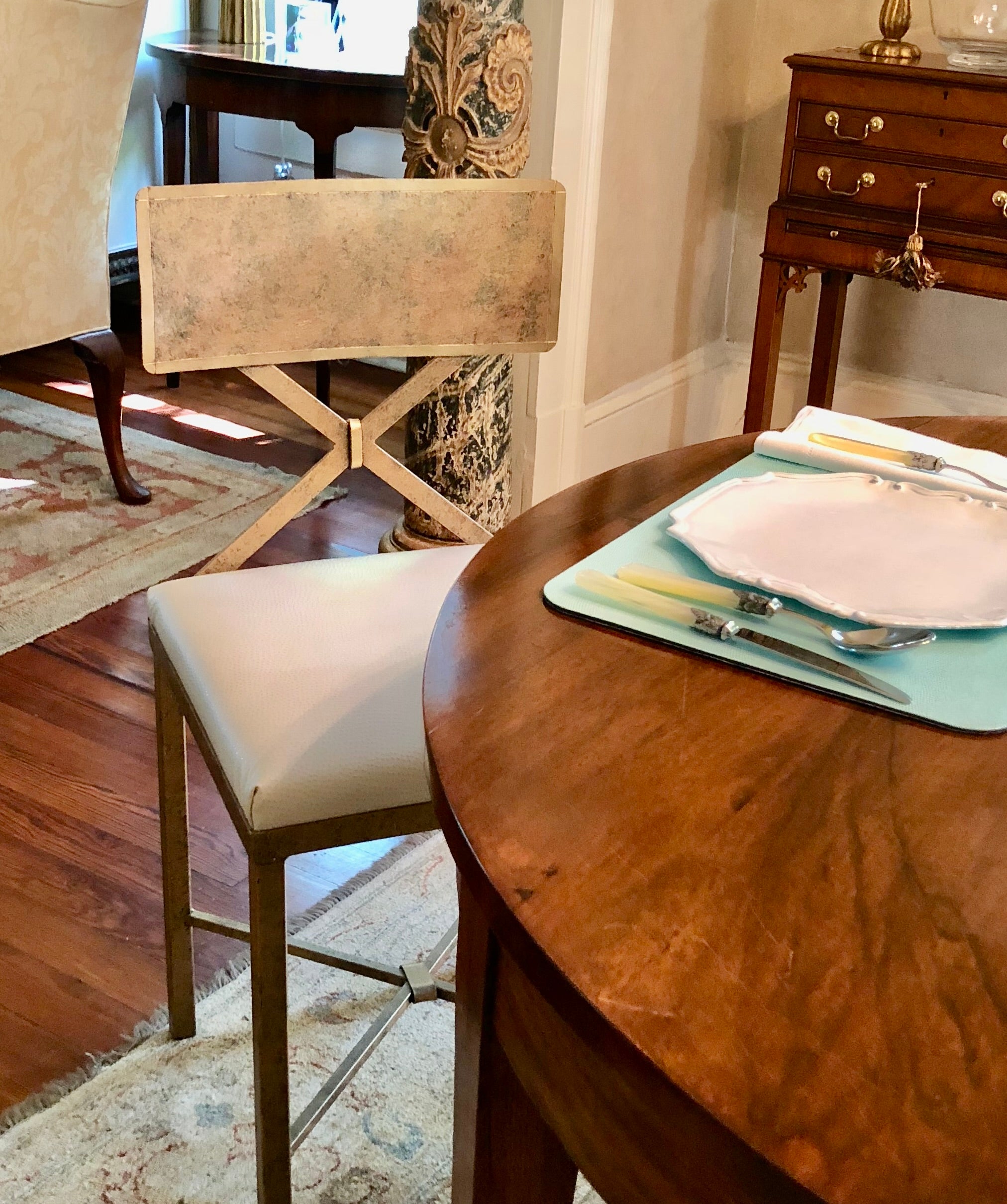 Frenchman Chair